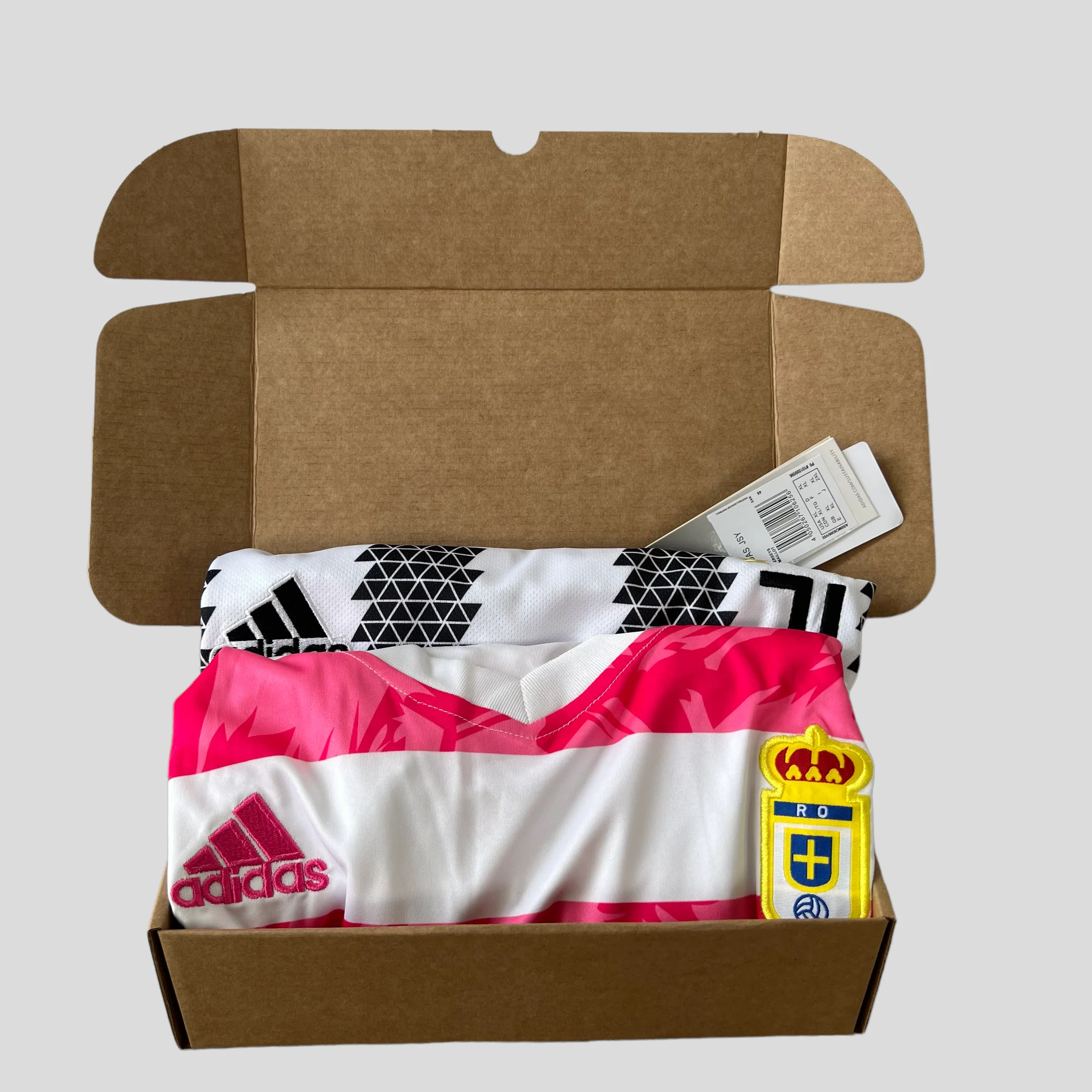 Jersey Mystery Box - Random shirt (The photo is just an example; the actual style received shall prevail) - Jersey District