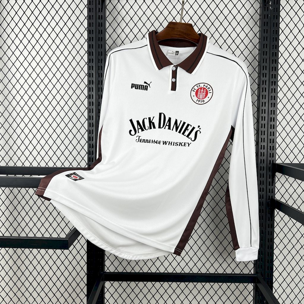 FC St. Pauli - Jersey District
