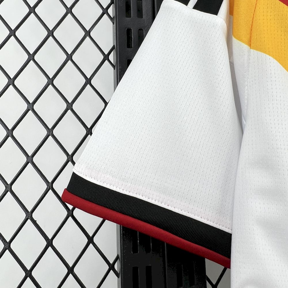 Mens Germany 2026 World Cup Home Jersey - Jersey District